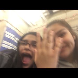 Meet your Posher, Perla